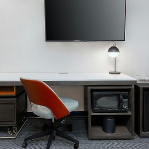 Courtyard By Marriott Danbury